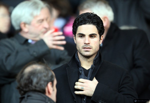 Arteta in a rare pose: as spectator